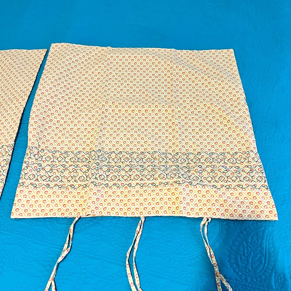 Jessica Simpson Euro Shams 26"x26" set of 2